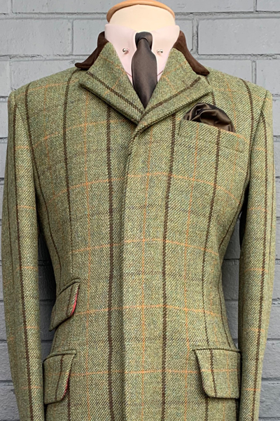 Green/Tan Check - 1960’s Style Overcoat in 100% Wool with matching Velvet Collar