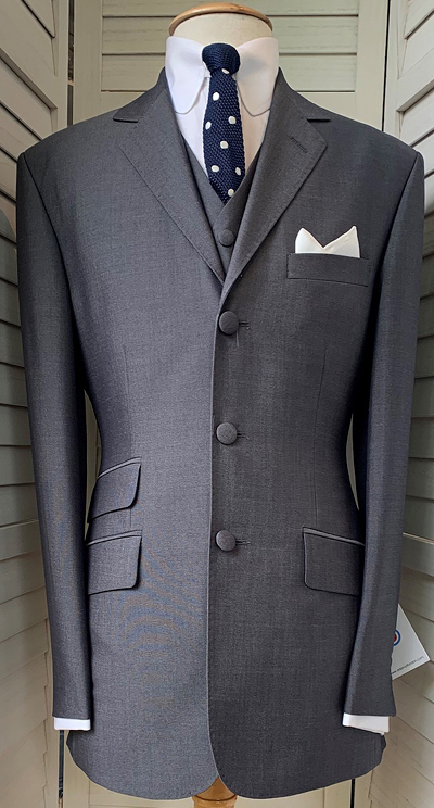 3 Button Single Breasted Dark Gun Metal Suit – 70% Superfine Wool, 30% Kid Mohair